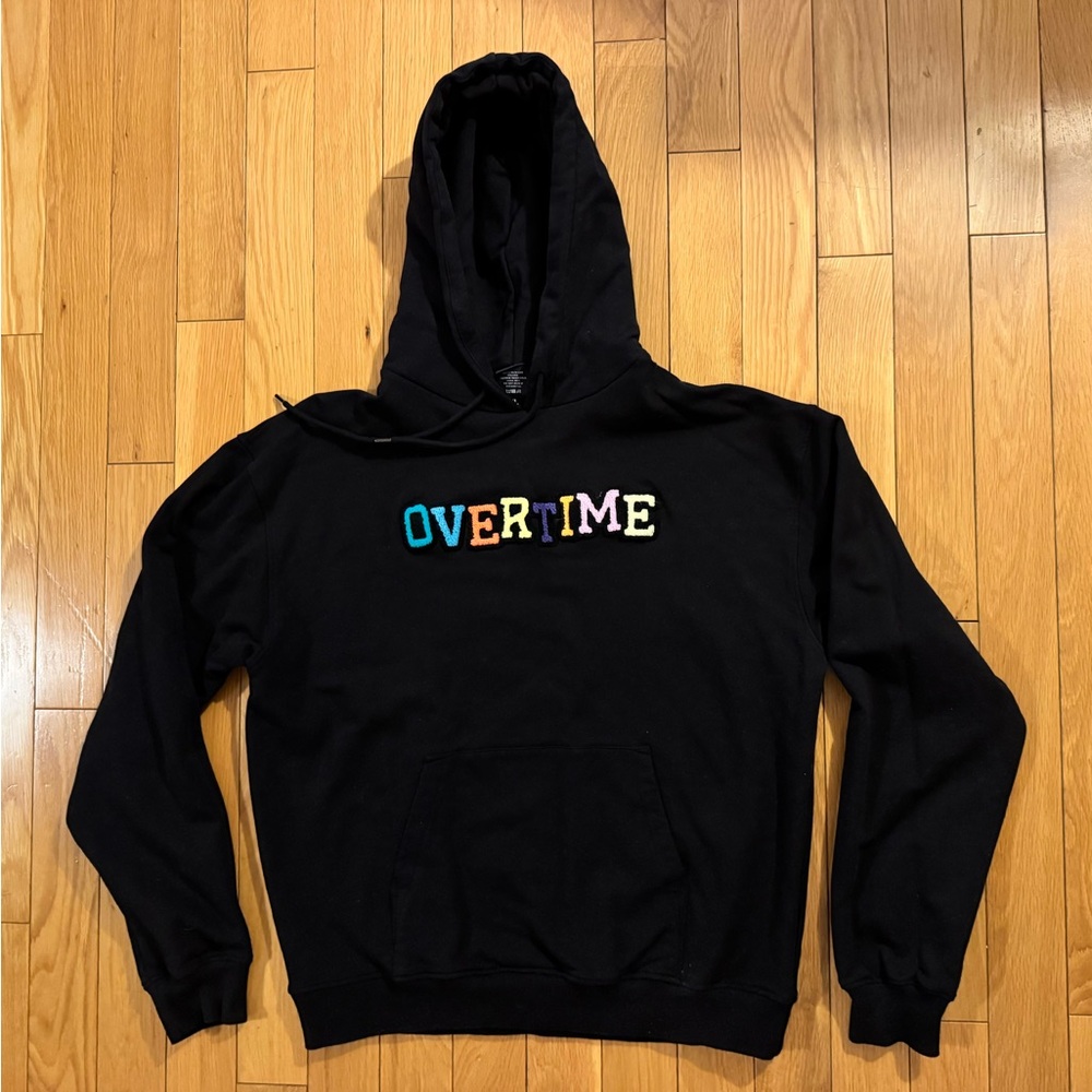Overtime Black chenille patch Pullover Hoodie men’s XL